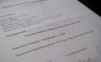 20 Jahre Werner Schandor - Textbox. Gewerbeschein zum PR-Berater vom 1.10.2025